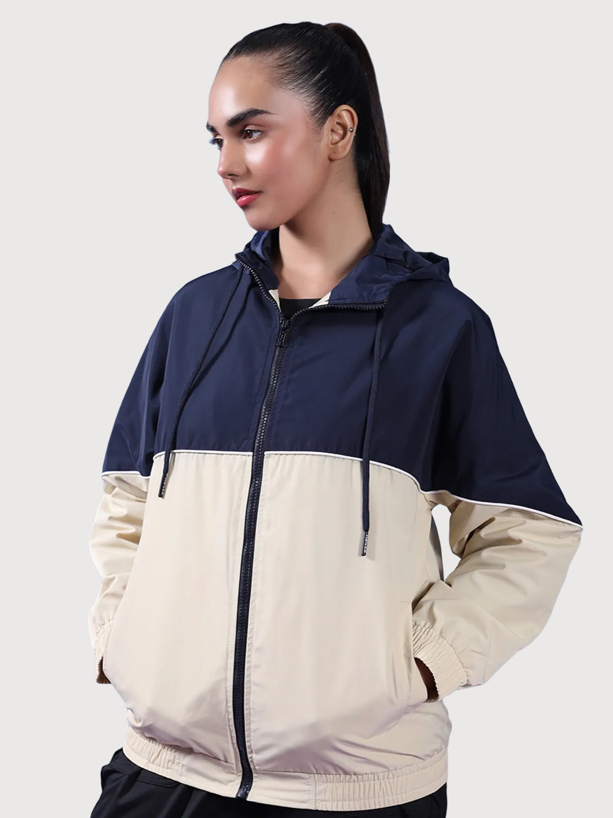 NAVY/BEIGE