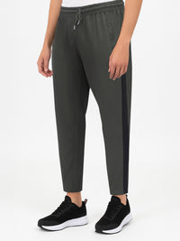 OLIVEGREEN