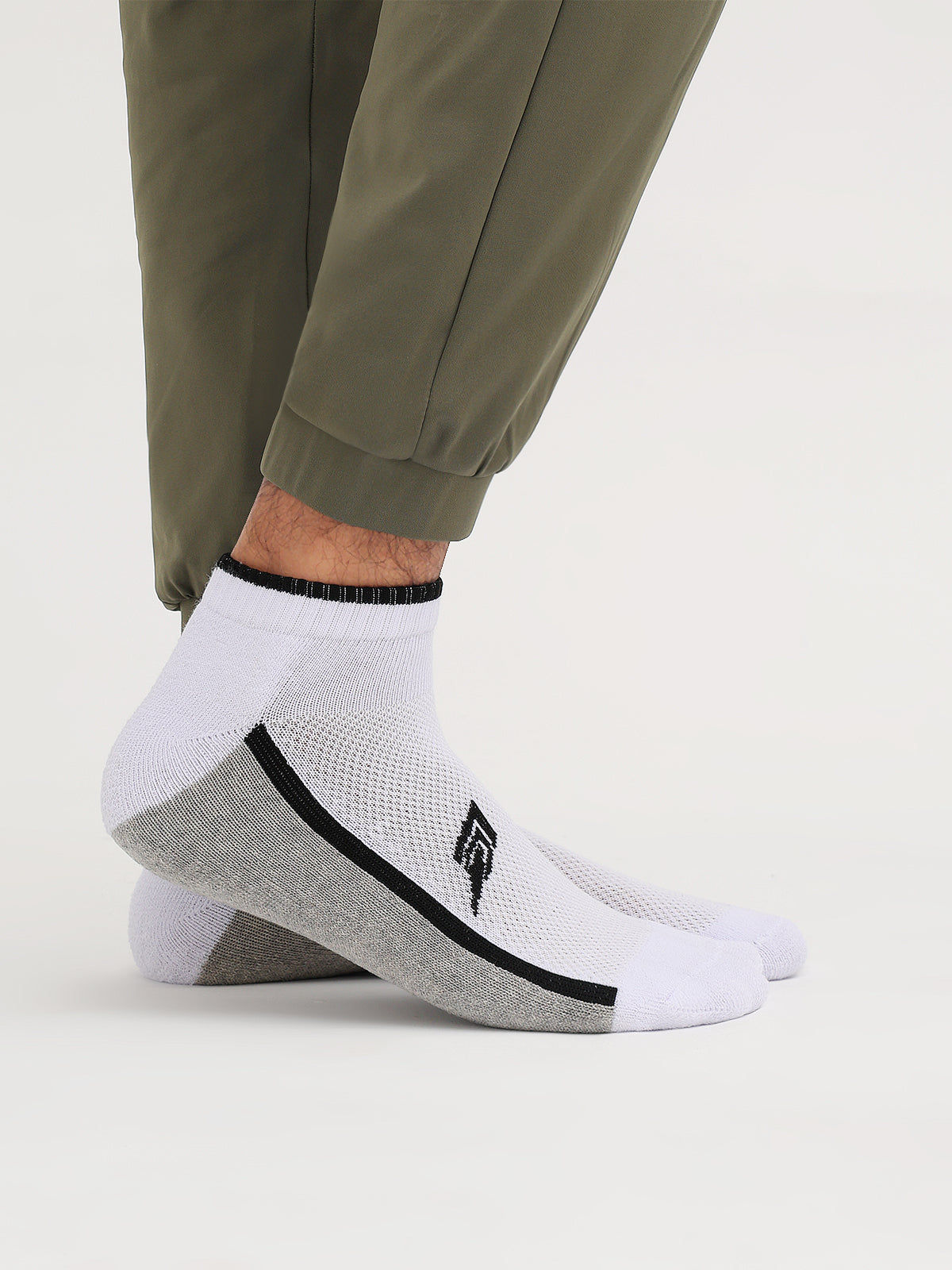 GREY/WHITE