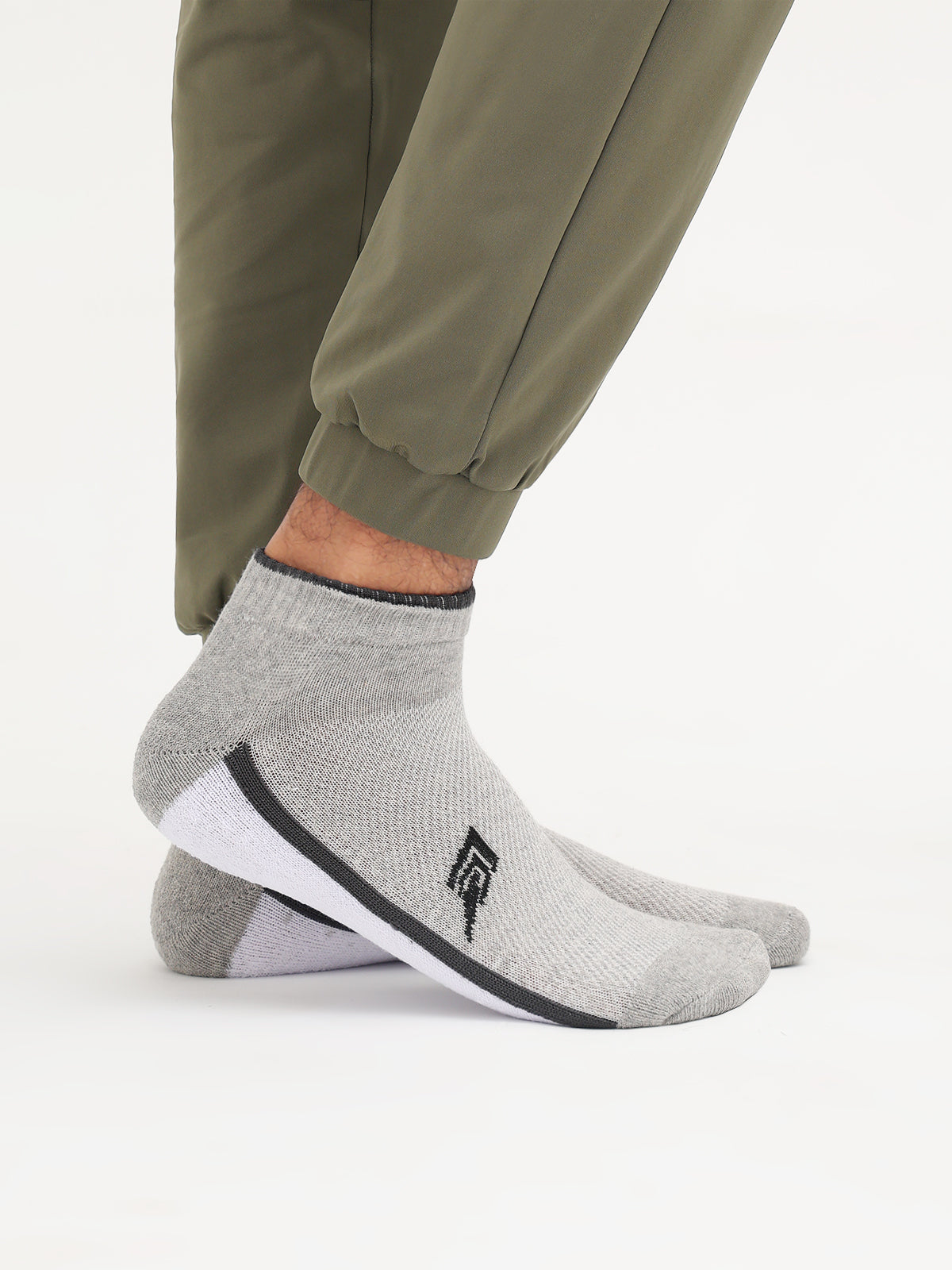 WHITE/GREY