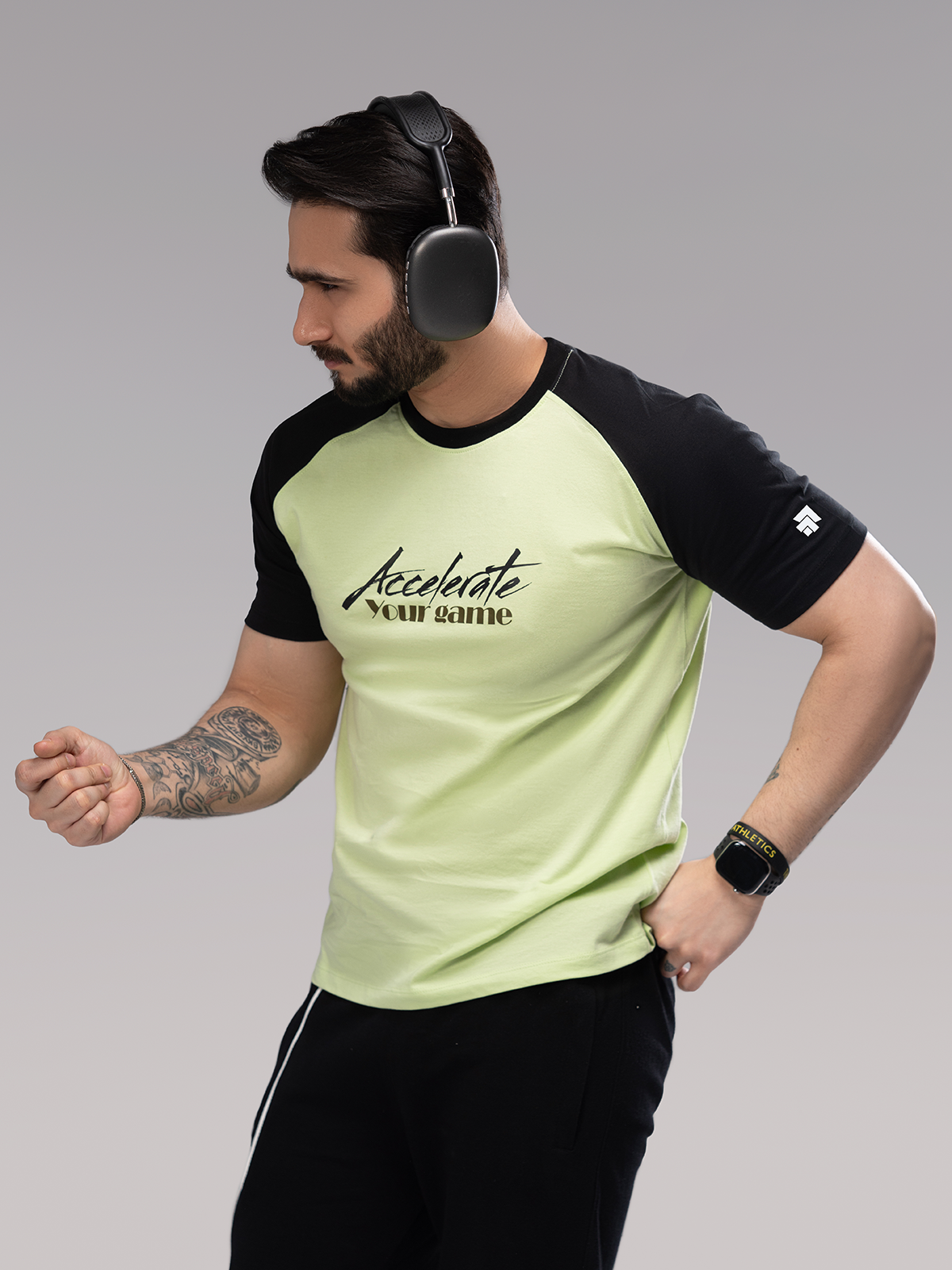 Graphic Reglan T-Shirt